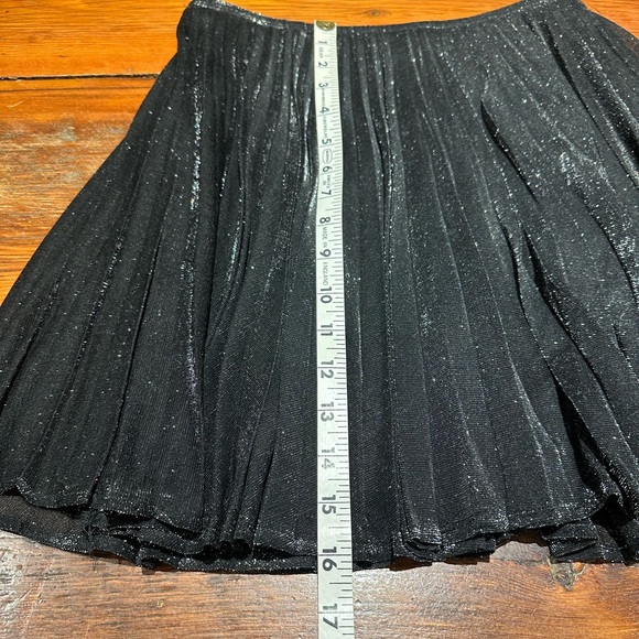 VINTAGE! XOXO Pleated Skirt, Black & Silver, Women's Med - Picture 4 of 8